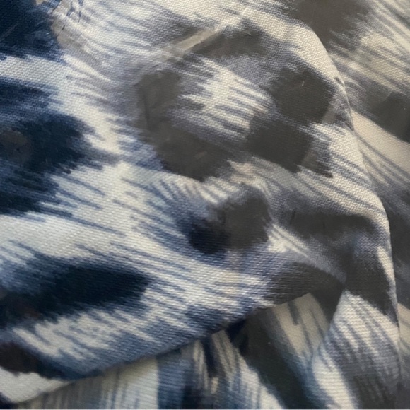 QVC Attitudes by Renee Global Illusions Printed Tunic Snow Leopard Small NIP - Picture 3 of 6